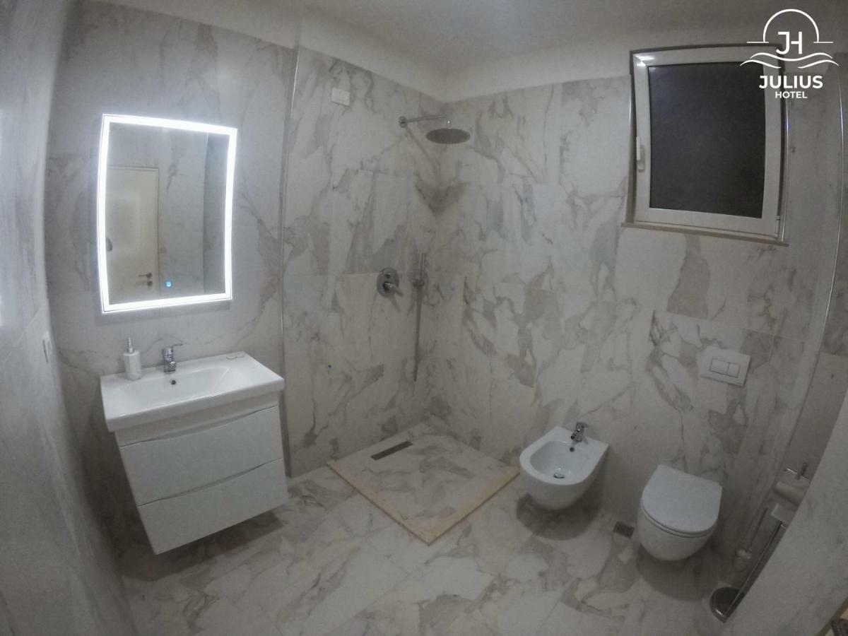 Julius Hotel 格勒姆 外观 照片